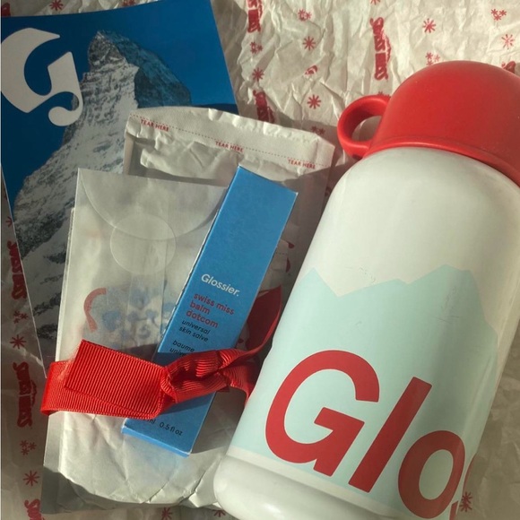 GLOSSIER ISO ITEMS!!!! - Picture 2 of 4